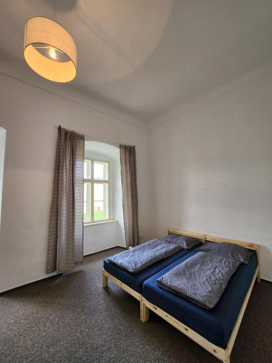 Ferienwohnung Zamek Ruda na Moravě Exterior foto